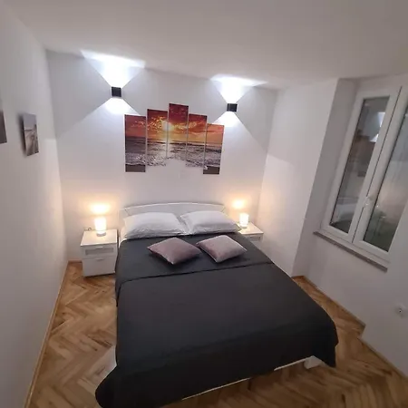Majestic Flat Apartmán *